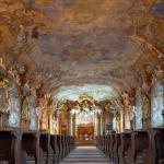 Barokowy wystrój w Aula Leopoldina na Uniwersytecie Wrocławskim