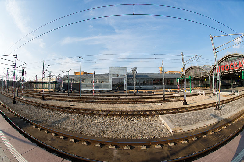 Peron na Dworcu Głównym we Wrocławiu